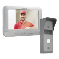 Vista 1 de Kit de Videoportero Analógico Hikvision 7" con Frente Metálico